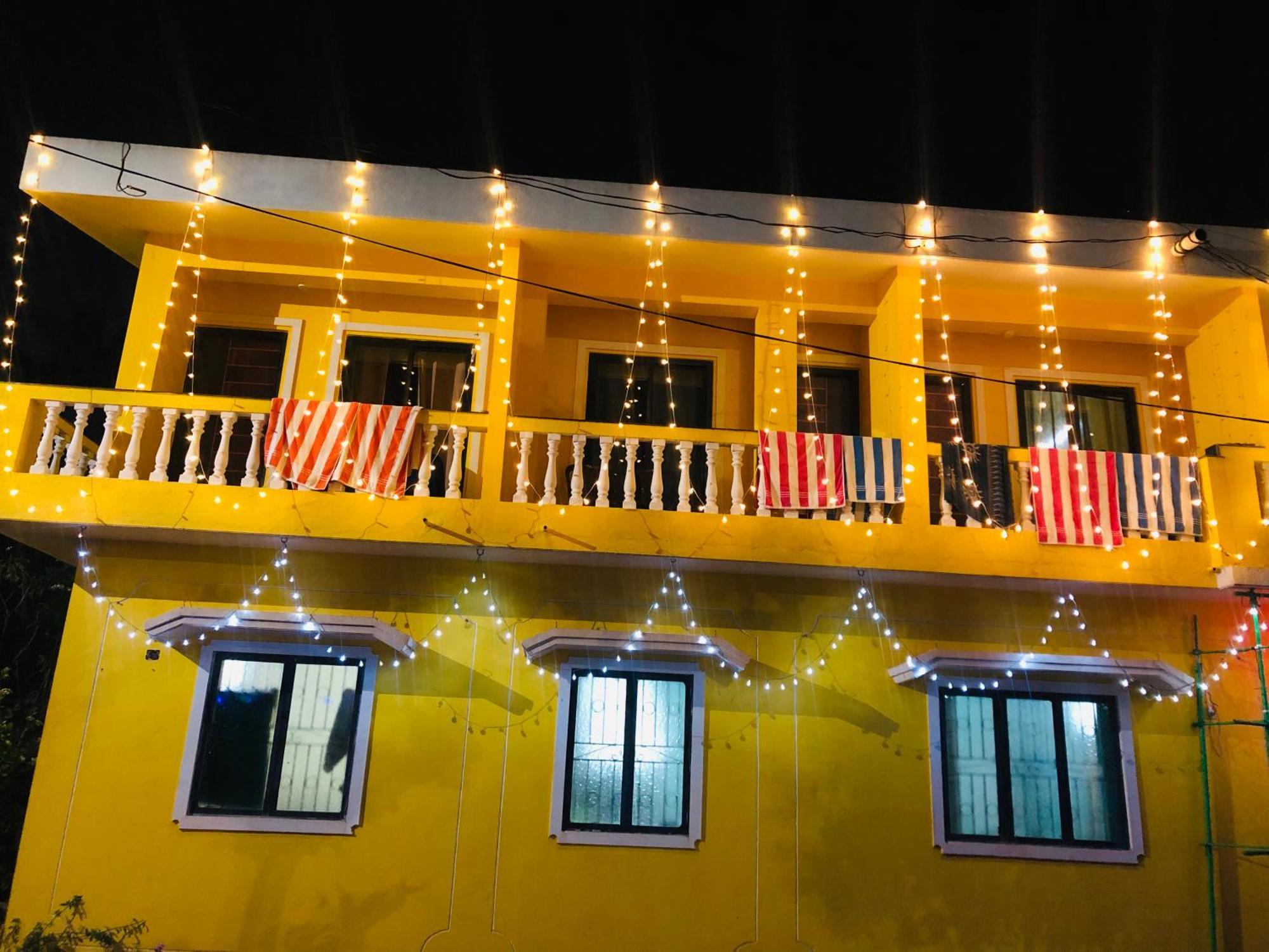 Nelis Guest House Bogmalo Exterior photo